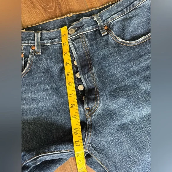 Levis 501 Premium Jeans Womens 33x29 Medium Wash Original Fit Button Fly 'Big E' - Picture 4 of 12
